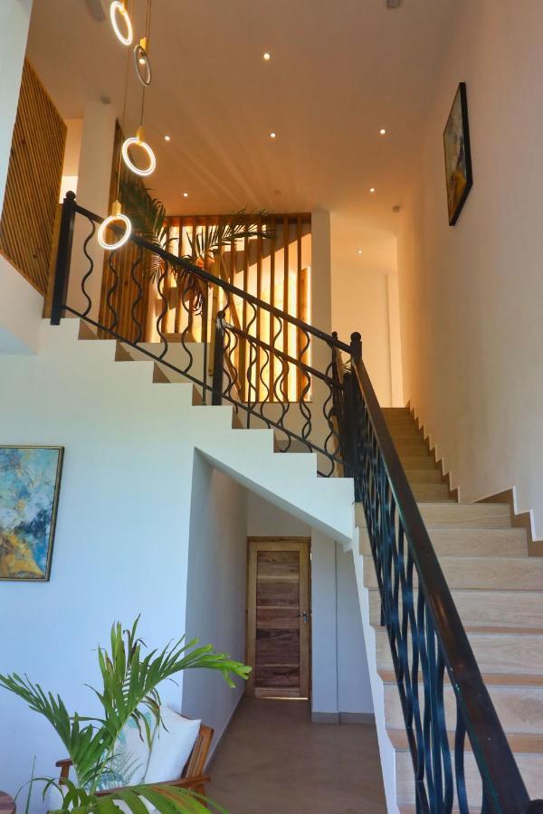 Venlia Apartment Виктория Екстериор снимка